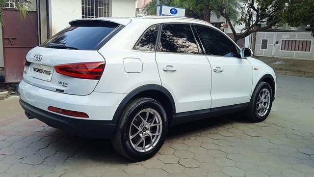 Second-hand 2014 Audi Q3 35 TDI Quattro Premium Plus for sale in Coimbatore-1