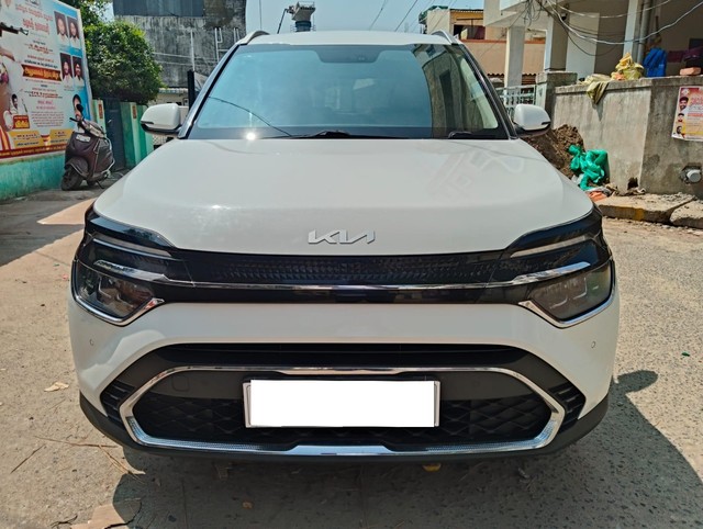 Kia Carens Luxury Plus Diesel AT BSVI Second-hand 2023 Kia Carens Luxury Plus Diesel AT BSVI for sale in Chennai-4