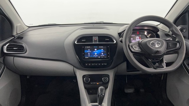 Second-hand 2020 Tata Tiago XZA AMT for sale in Lucknow-11
