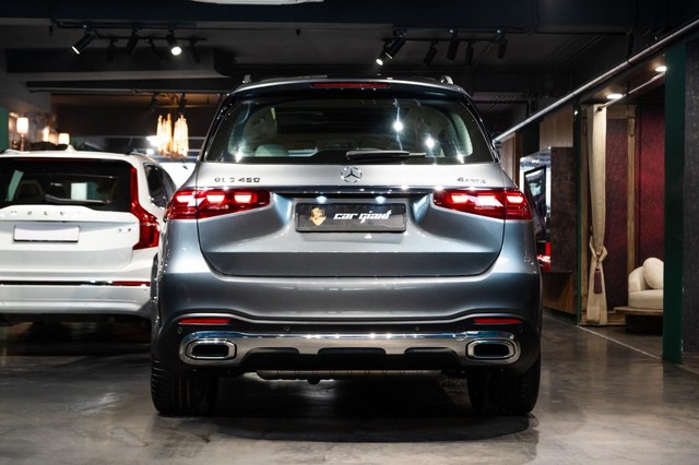 Second-hand 2024 Mercedes-Benz GLS 450 4matic for sale in New Delhi-2