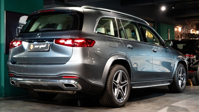 Second-hand 2024 Mercedes-Benz GLS 450 4matic for sale in New Delhi-10