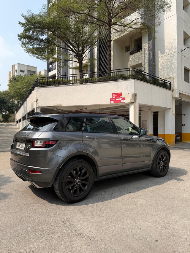 Second-hand 2019 Land Rover Range Rover Evoque 2.0 TD4 HSE Dynamic for sale in Hyderabad-4