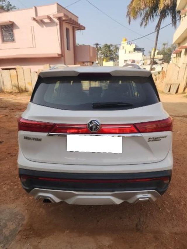 Second-hand 2019 MG Hector Sharp DCT for sale in Devanahalli-1