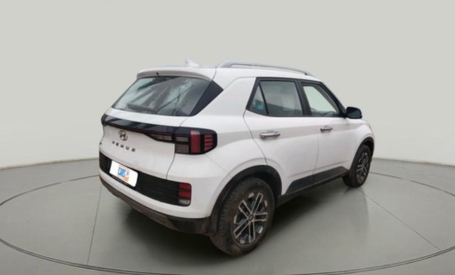 Second-hand 2023 Hyundai Venue SX Opt Diesel BSVI for sale in Mathura-2