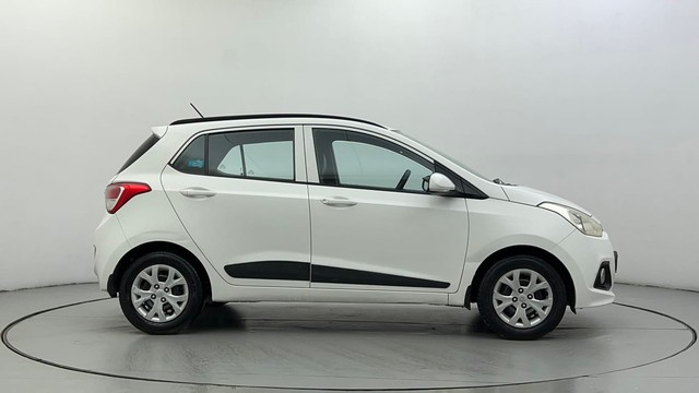 Second-hand 2015 Hyundai Grand i10 1.2 Kappa Sportz BSIV for sale in Ahmedabad-2