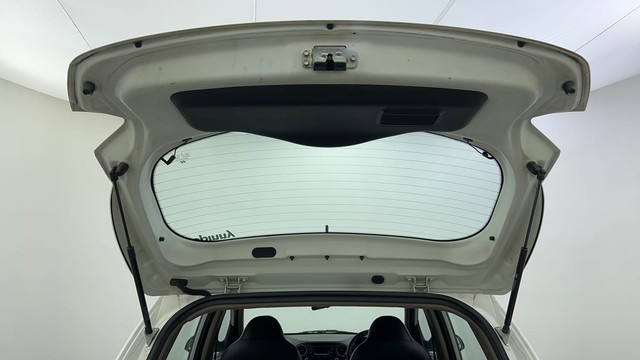 Second-hand 2015 Hyundai Grand i10 1.2 Kappa Sportz BSIV for sale in Ahmedabad-29