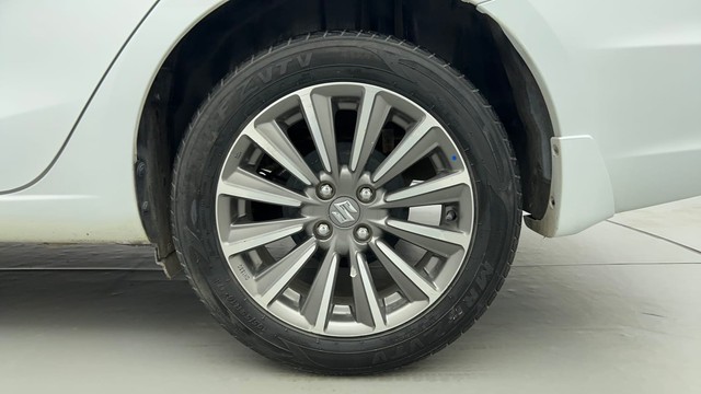 Second-hand 2020 Maruti Ciaz 1.4 AT Alpha for sale in Ahmedabad-19