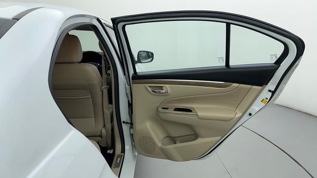 Second-hand 2020 Maruti Ciaz 1.4 AT Alpha for sale in Ahmedabad-30