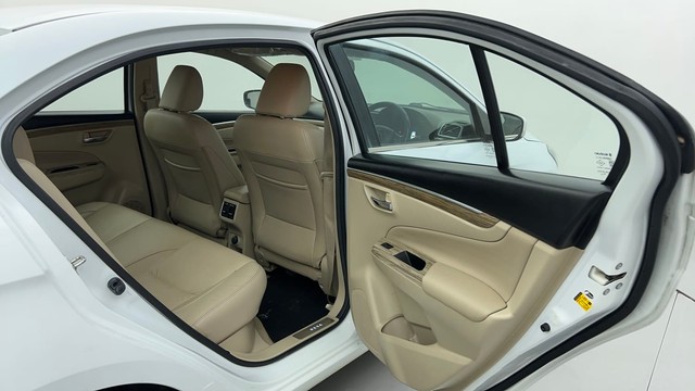 Second-hand 2020 Maruti Ciaz 1.4 AT Alpha for sale in Ahmedabad-33