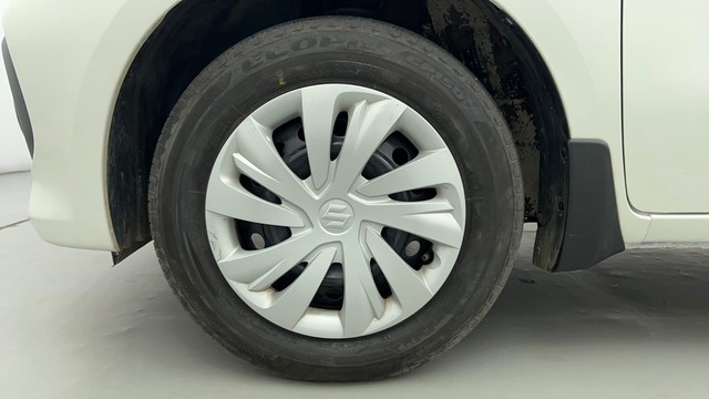 Second-hand 2024 Maruti Celerio ZXI AMT for sale in Ahmedabad-20