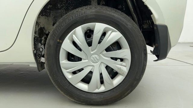 Second-hand 2024 Maruti Celerio ZXI AMT for sale in Ahmedabad-19