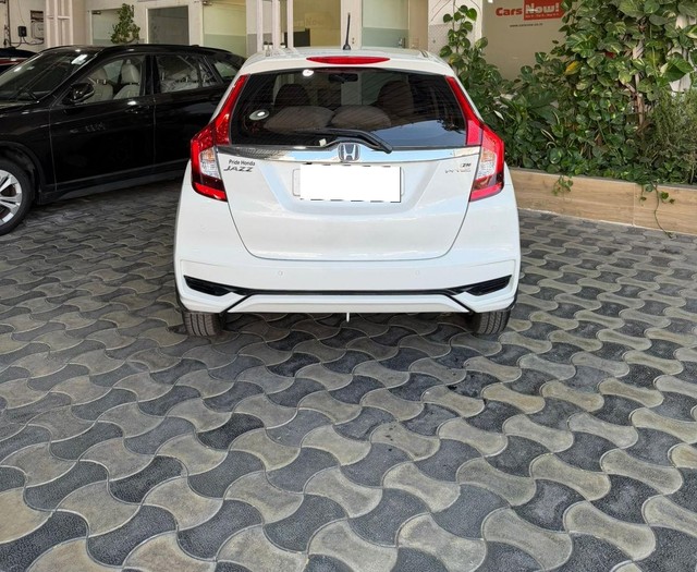 Second-hand 2021 Honda Jazz V CVT for sale in Hyderabad-1