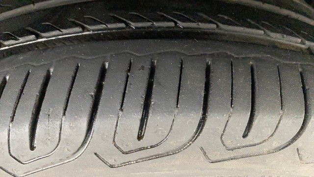 Second-hand 2017 Maruti Suzuki Swift Dzire ZXI Plus for sale in Chennai-11