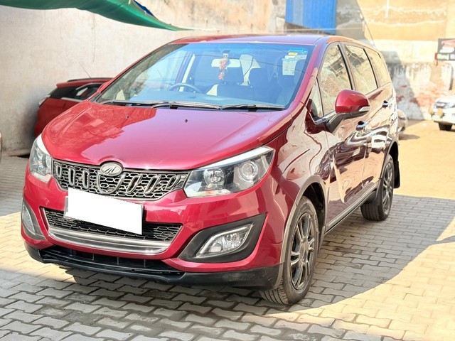 Second-hand 2019 Mahindra Marazzo M8 for sale in Agra-2