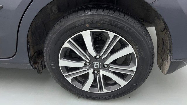 Second-hand 2023 Honda Amaze VX CVT Petrol for sale in Sonipat-19