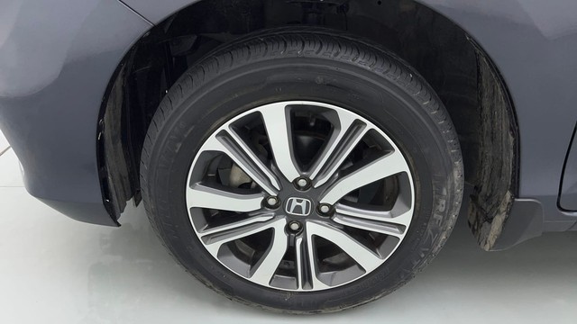 Second-hand 2023 Honda Amaze VX CVT Petrol for sale in Sonipat-20