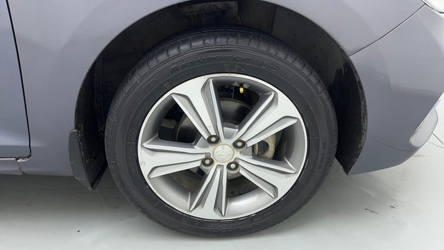 Second-hand 2018 Hyundai Verna 1.6 SX VTVT AT for sale in Gurgaon-17