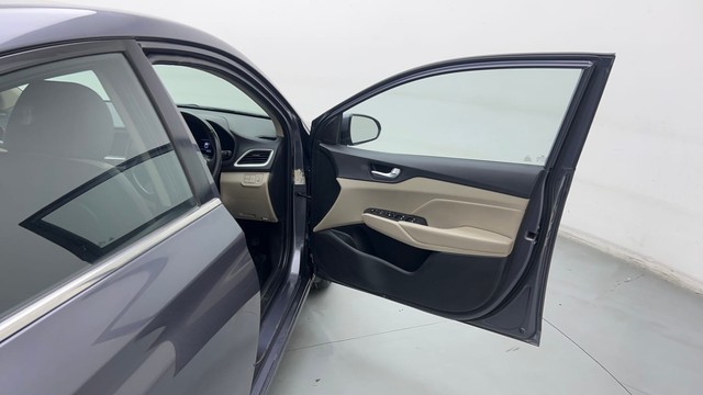 Second-hand 2018 Hyundai Verna 1.6 SX VTVT AT for sale in Gurgaon-16