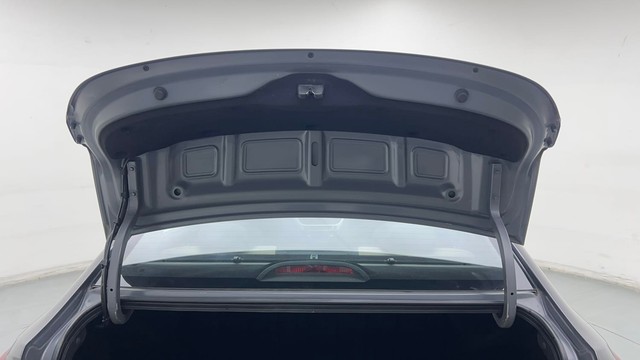 Second-hand 2018 Hyundai Verna 1.6 SX VTVT AT for sale in Gurgaon-23