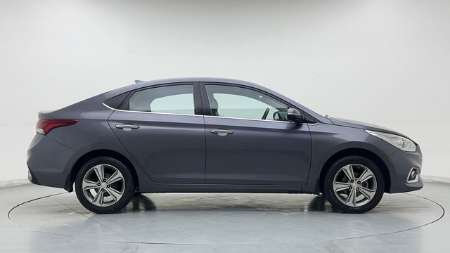 Second-hand 2018 Hyundai Verna 1.6 SX VTVT AT for sale in Gurgaon-2