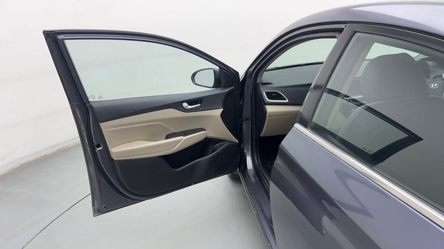 Second-hand 2018 Hyundai Verna 1.6 SX VTVT AT for sale in Gurgaon-25