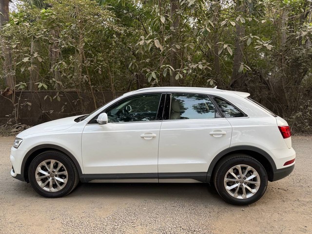 Second-hand 2016 Audi Q3 35 TDI Quattro Premium for sale in Mumbai-3