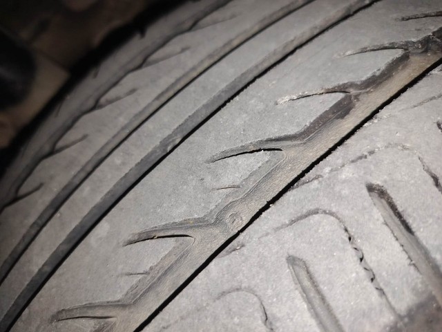 Second-hand 2013 Ford Ecosport 1.0 Ecoboost Titanium for sale in Coimbatore-25