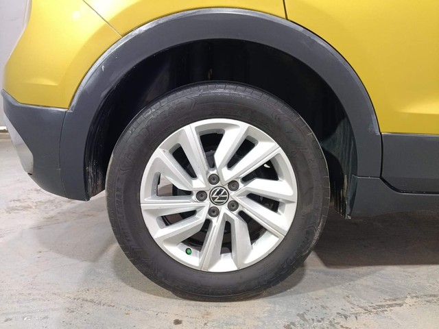 Second-hand 2022 Volkswagen Taigun 1.0 Highline for sale in Kochi-18