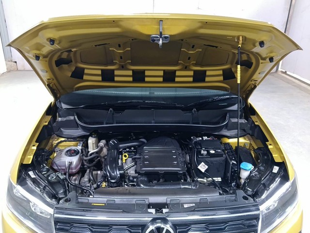 Second-hand 2022 Volkswagen Taigun 1.0 Highline for sale in Kochi-8