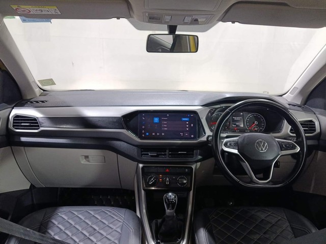 Second-hand 2022 Volkswagen Taigun 1.0 Highline for sale in Kochi-11