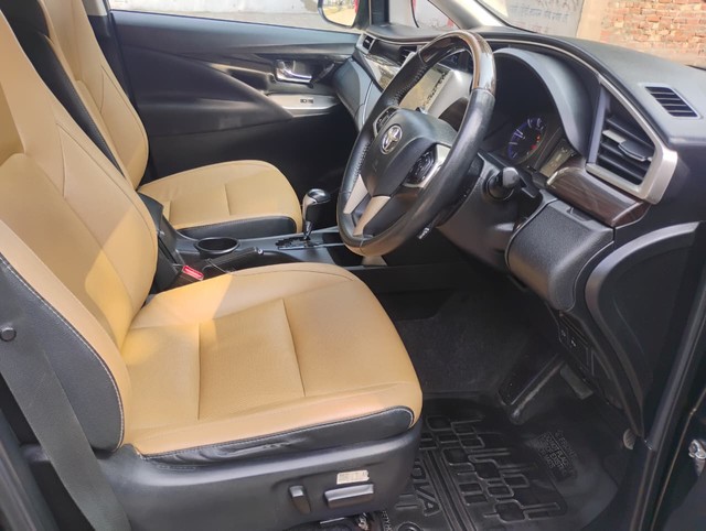 Toyota Innova Crysta 2.4 ZX 7 STR AT Second-hand 2022 Toyota Innova Crysta 2.4 ZX 7 STR AT for sale in Agra-12