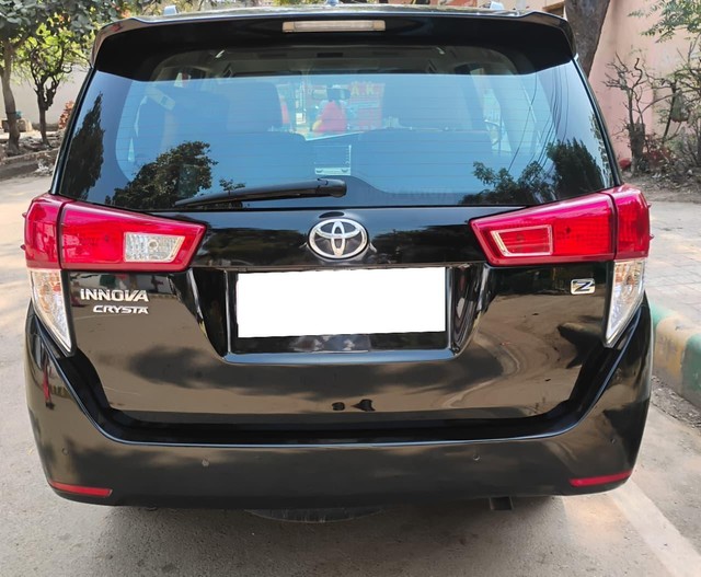 Toyota Innova Crysta 2.4 ZX 7 STR AT Second-hand 2022 Toyota Innova Crysta 2.4 ZX 7 STR AT for sale in Agra-2