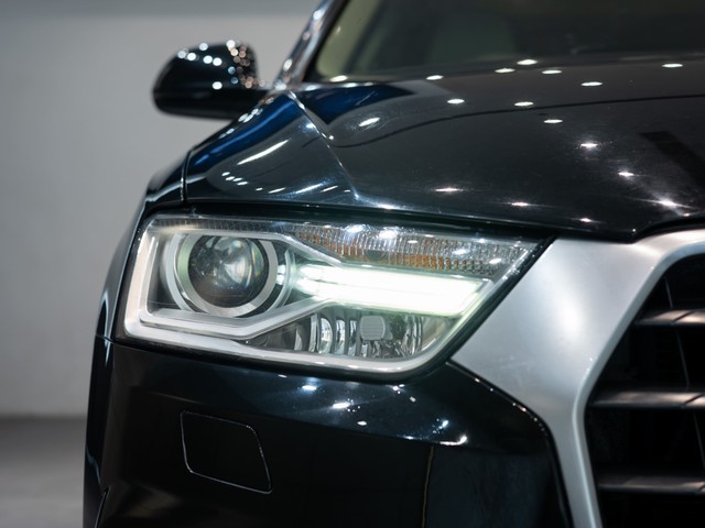 Second-hand 2016 Audi Q3 30 TDI for sale in Kolkata-19