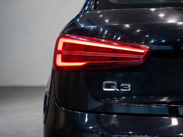 Second-hand 2016 Audi Q3 30 TDI for sale in Kolkata-2