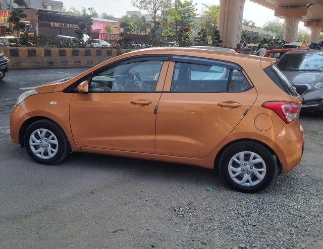 Second-hand 2017 Hyundai Grand i10 Sportz for sale in Nagpur-3