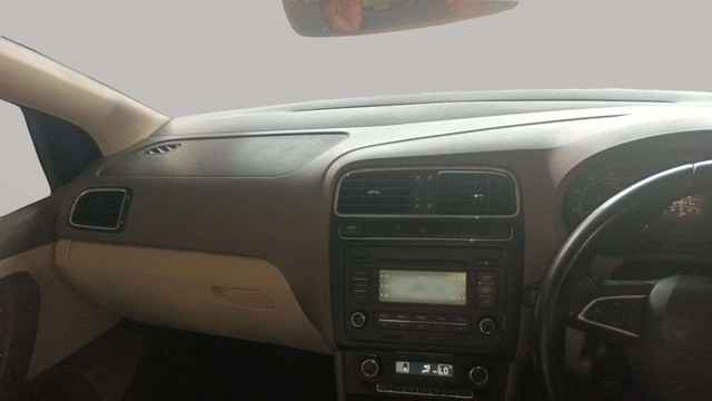 Second-hand 2016 Skoda Rapid 1.6 MPI AT Style Plus for sale in Chennai-12