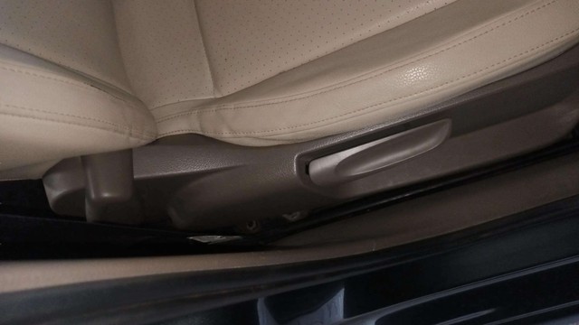 Second-hand 2016 Skoda Rapid 1.6 MPI AT Style Plus for sale in Chennai-2