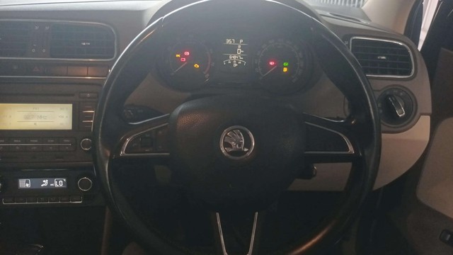 Second-hand 2016 Skoda Rapid 1.6 MPI AT Style Plus for sale in Chennai-3