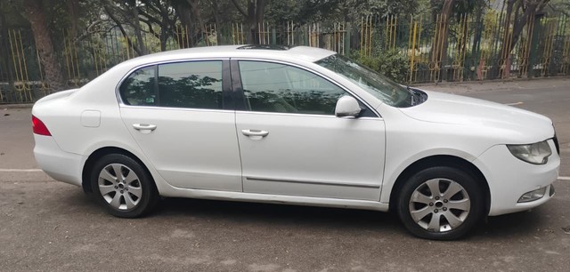 Second-hand 2012 Skoda Superb 1.8 TSI MT for sale in Agra-1