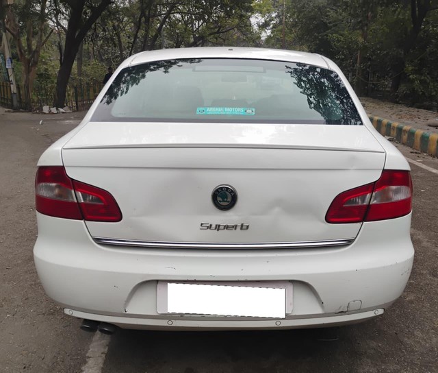 Second-hand 2012 Skoda Superb 1.8 TSI MT for sale in Agra-3