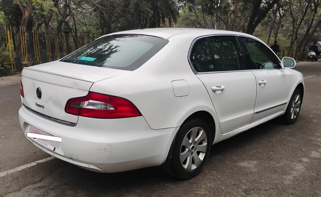 Second-hand 2012 Skoda Superb 1.8 TSI MT for sale in Agra-2