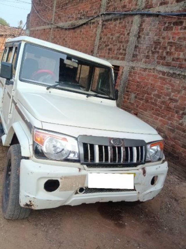 Second-hand 2018 Mahindra Bolero SLE for sale in Katni-6