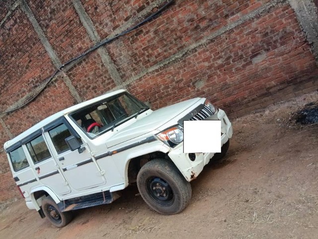 Second-hand 2018 Mahindra Bolero SLE for sale in Katni-3