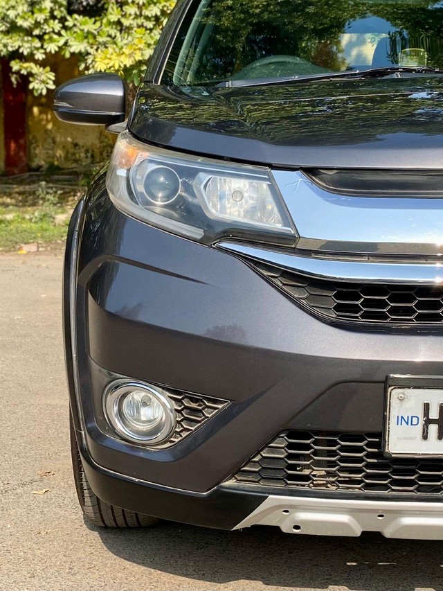 Honda BR-V i-VTEC VX MT Second-hand 2017 Honda BR-V i-VTEC VX MT for sale in New Delhi-7