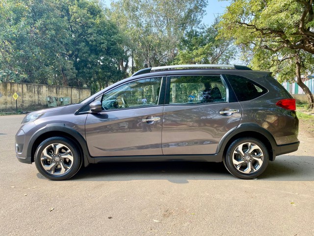 Honda BR-V i-VTEC V CVT Second-hand 2017 Honda BR-V i-VTEC V CVT for sale in New Delhi-3