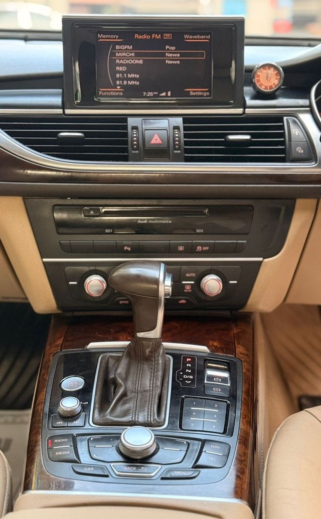 Second-hand 2013 Audi A6 2.0 TDI for sale in Mira Road-12