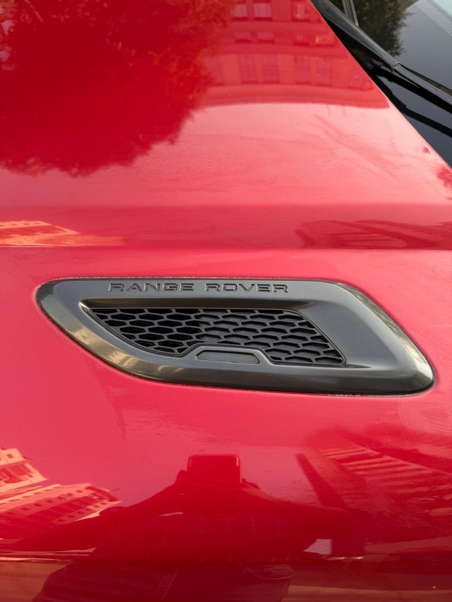 Second-hand 2019 Land Rover Range Rover Evoque 2.0 TD4 HSE Dynamic for sale in Hyderabad-11