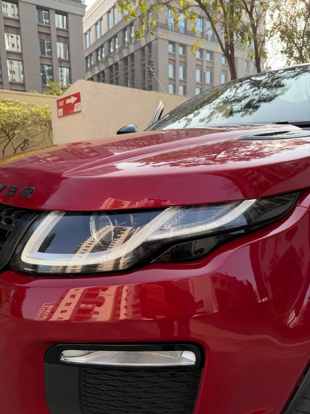 Second-hand 2019 Land Rover Range Rover Evoque 2.0 TD4 HSE Dynamic for sale in Hyderabad-13