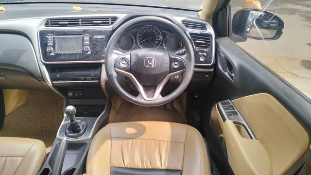 Honda City i VTEC V Second-hand 2016 Honda City i VTEC V for sale in Coimbatore-12