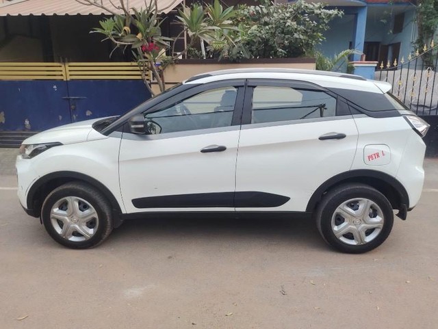 Second-hand 2022 Tata Nexon XMA AMT S BSVI for sale in Ponneri-5